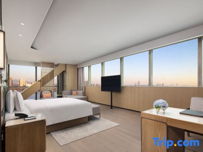 Business Suite