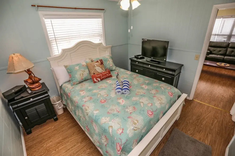 756 Estero Blvd.