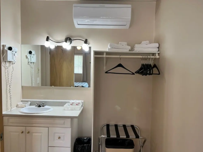 Classic Quadruple room