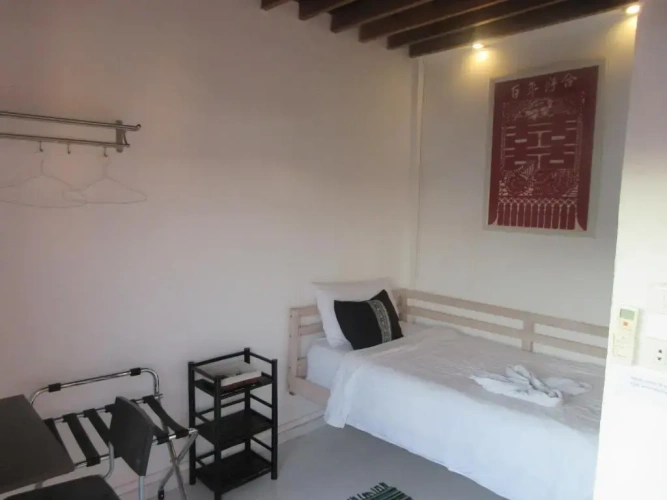 Standard Single room with view