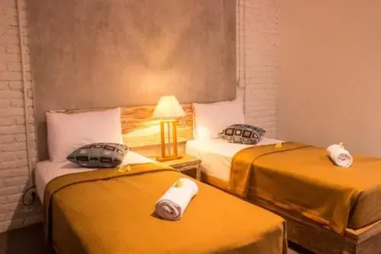 A7 Guesthouse