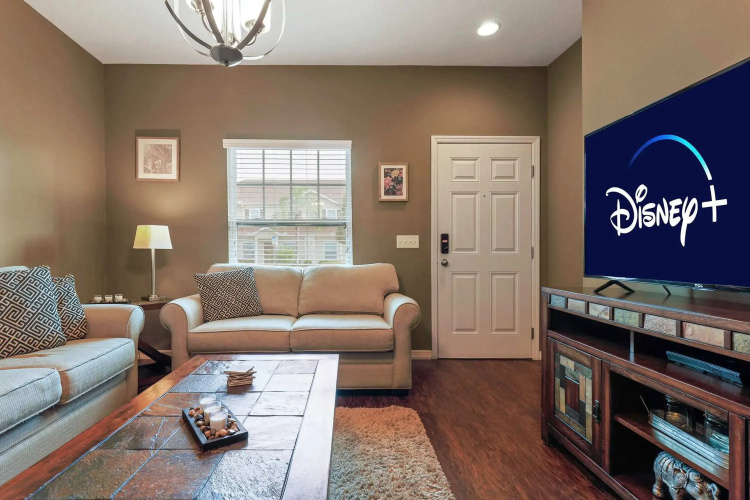 Family Spacious 3BR Townhouse With Pool Access