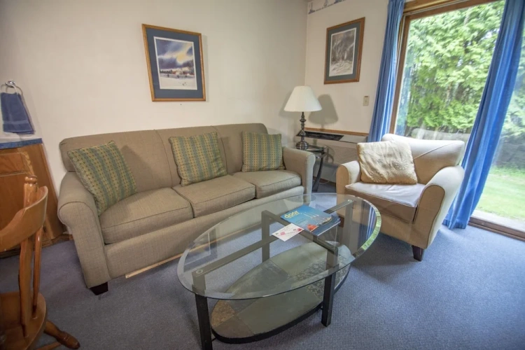 2 Bedrooms Suite