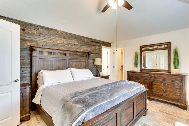 3 Bedrooms Cottage