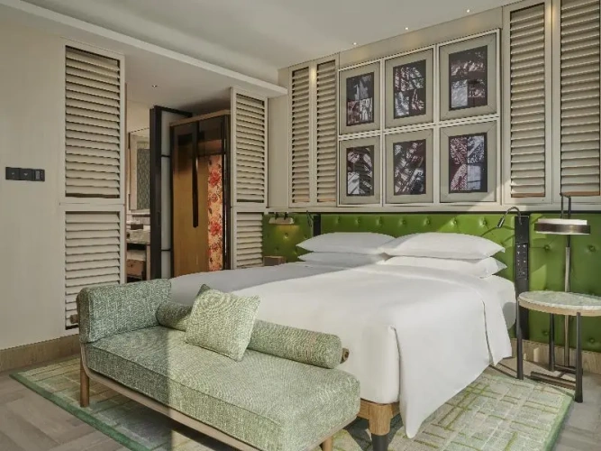 Double Suite