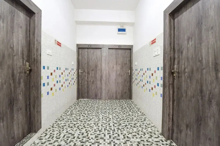 FabHotel Soni Palace