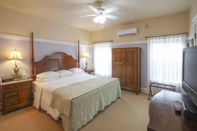 Beach Spa Bed and Breakfast