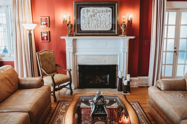 Grey Gables Inn