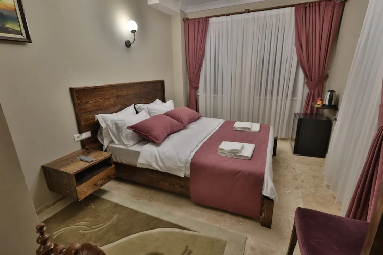 Yellow Stone Suites