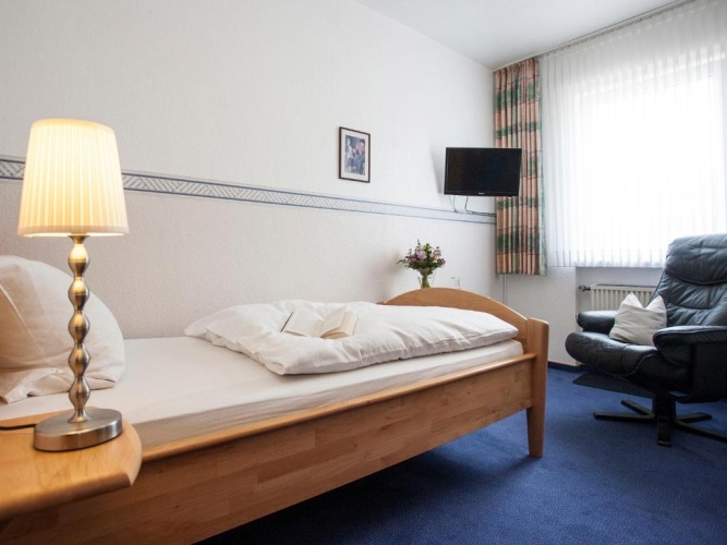 Standard Single room