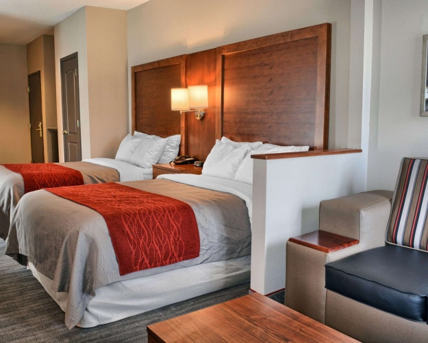Quadruple Suite