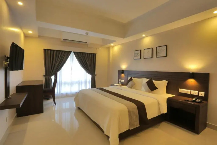 Dfort Hotel Kollam