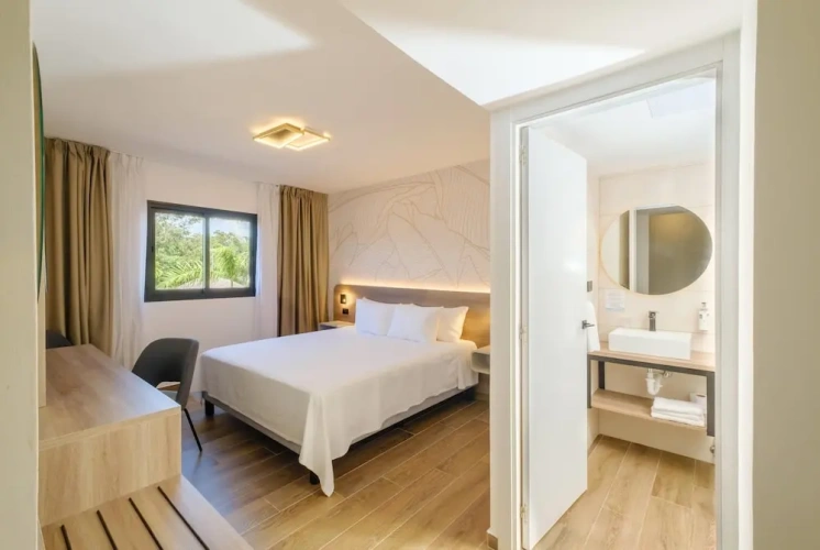 Double Suite