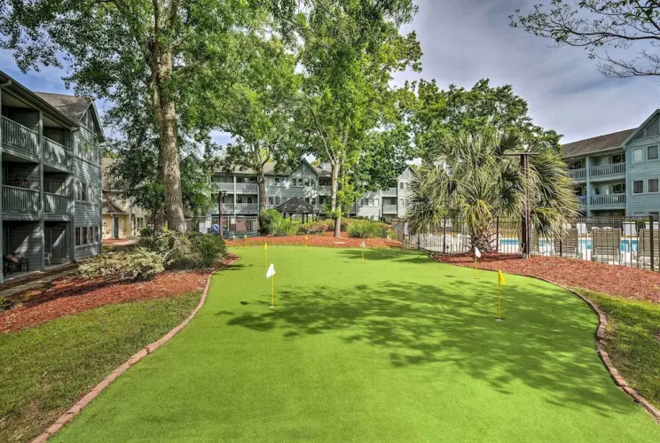 Oceanfront Condo w/ Balcony in Myrtle Beach!