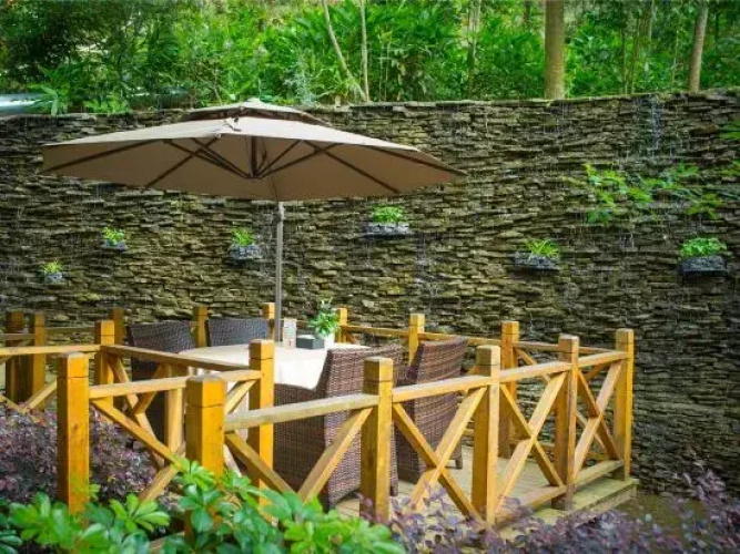 Bluesky Hotel & Resort