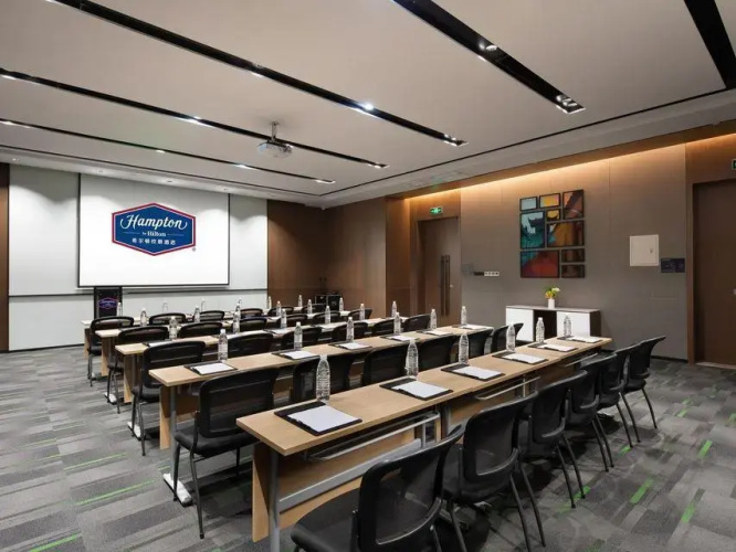 Taixing Hampton by Hilton Hotel