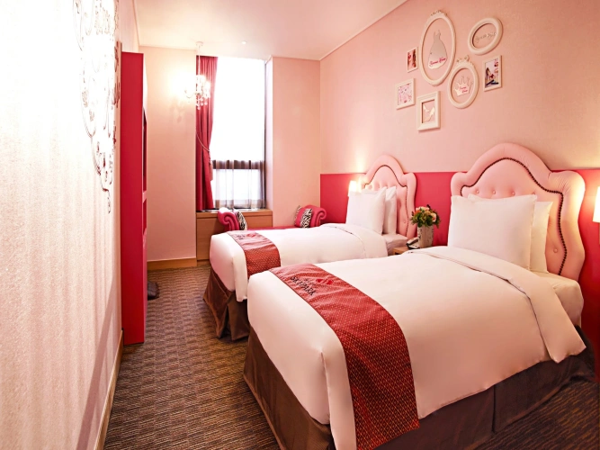 Princess Twin room