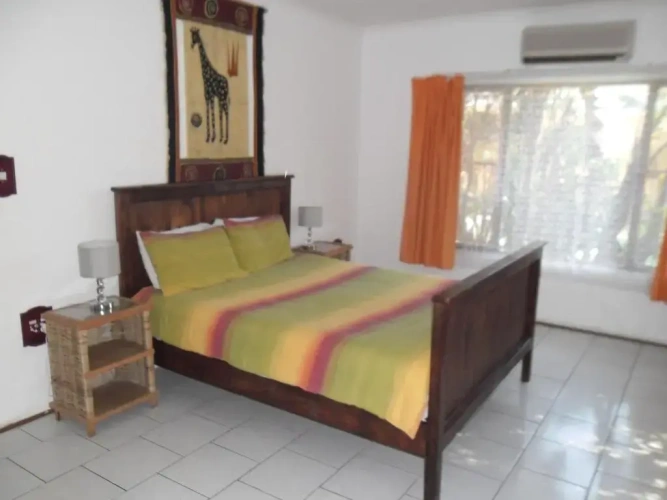 4 Bedrooms Cottage