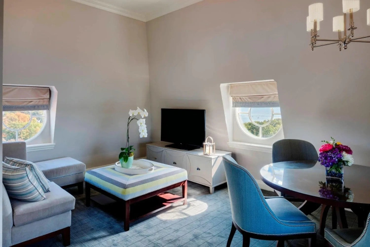 1 Bedroom Presidential Double Suite