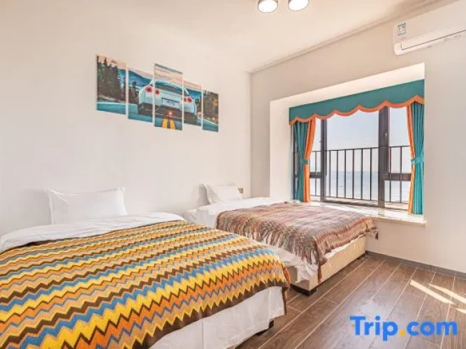 3 Bedrooms Premier Suite with sea view