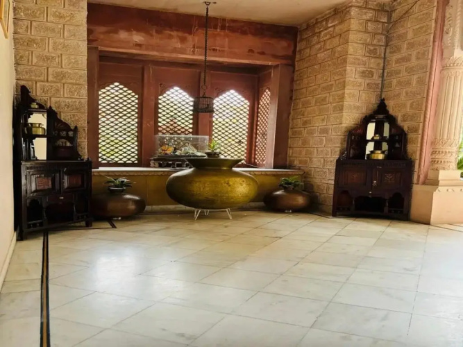 Hotel Karan Villas