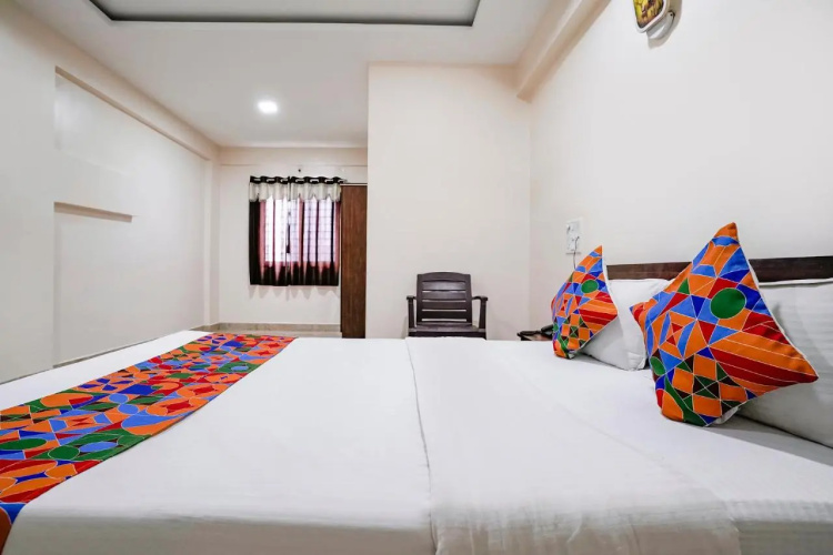 Fabhotel Rahul Executive
