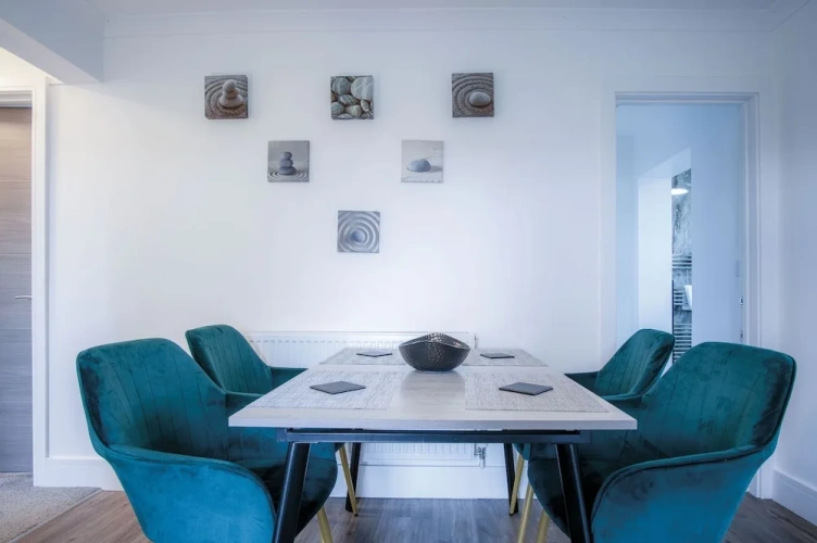 Luxury Apartment