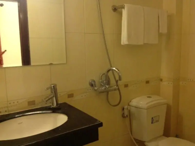 Phong Lan Hotel