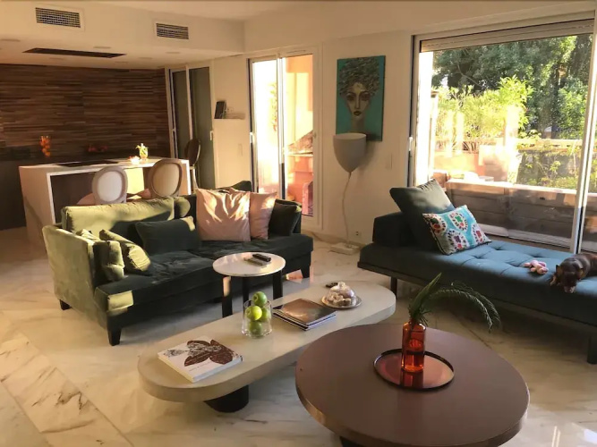 Duplex Design avec 300 m de terrasse