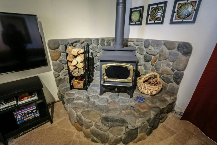 Mammoth West #106 Condo