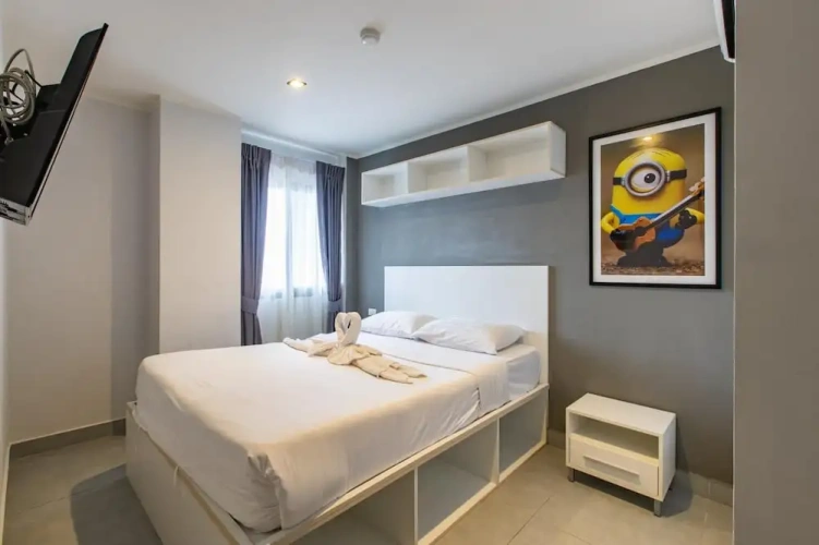 1 Bedroom Apartment with balcony