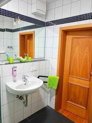 Standard Double room with city view
