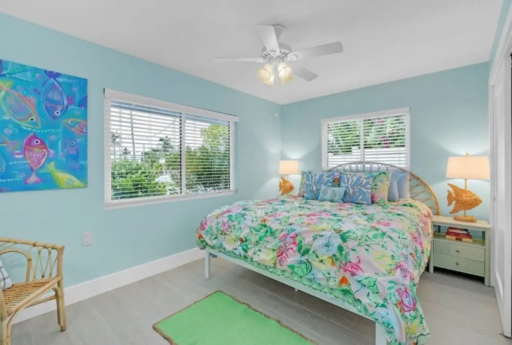Flamingo Bay 4 Bedroom Home by RedAwning