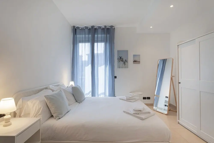 2 Bedrooms Apartment with balcony