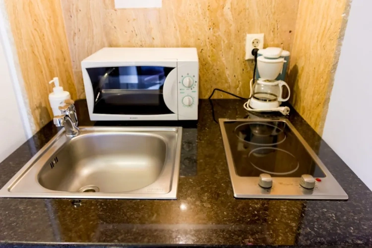 Standard Studio