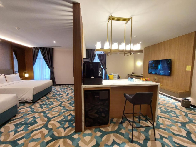 Christee Suites Hotel