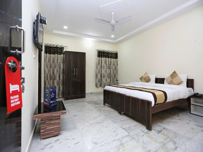 OYO 10708 Vrindavan Stay