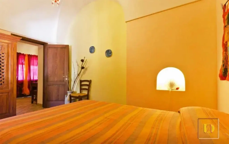 2 Bedrooms Cottage