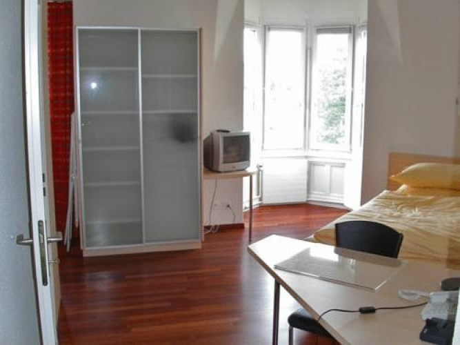 Accademia Apartments