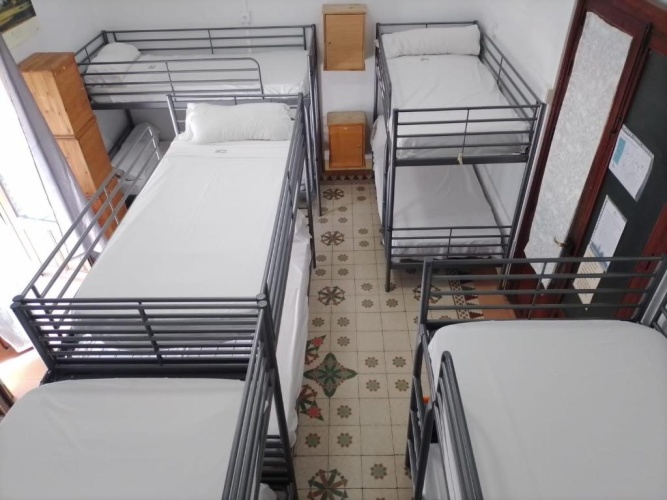 Bed in Dorm with balcony