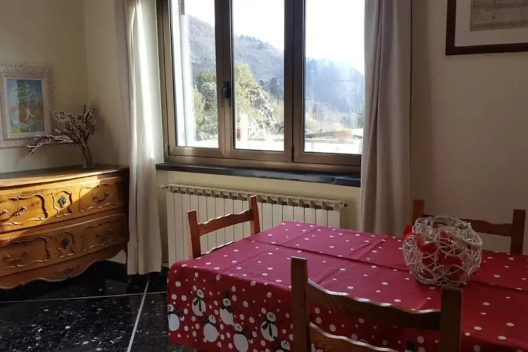 A Due Passi Dall'Alta Via