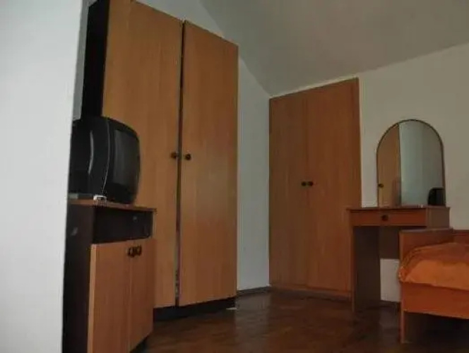 Hotel O'Kiev on Prosvity