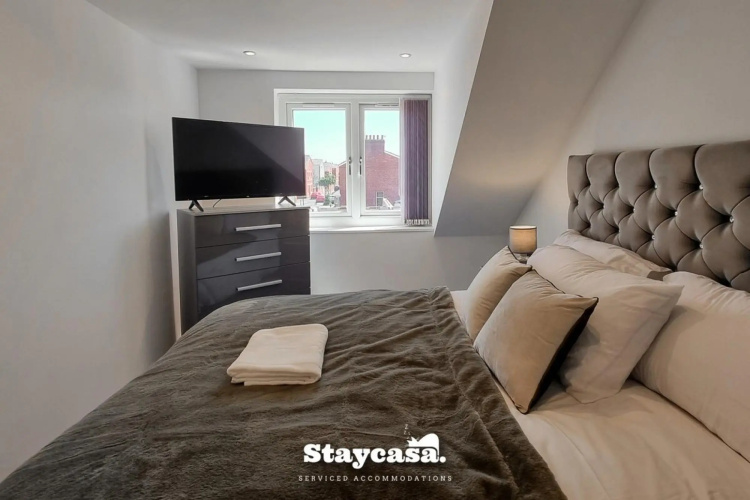 Lovely Modernist 4 Bed House