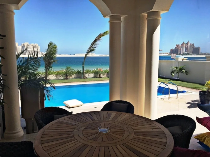 5 Bedrooms Deluxe Villa