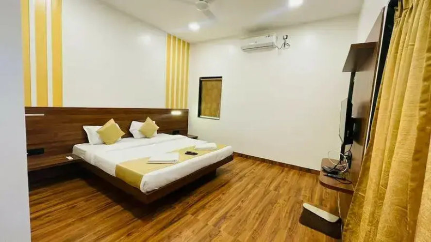 Hotel Amrai 69