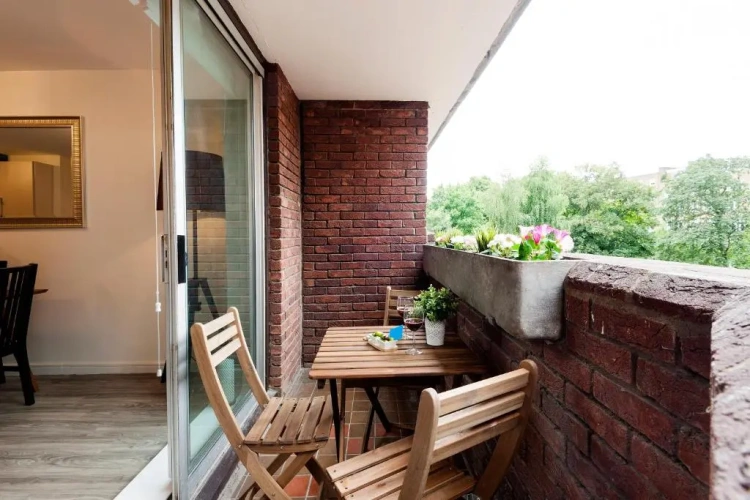 1 Bedroom Superior Apartment with balcony