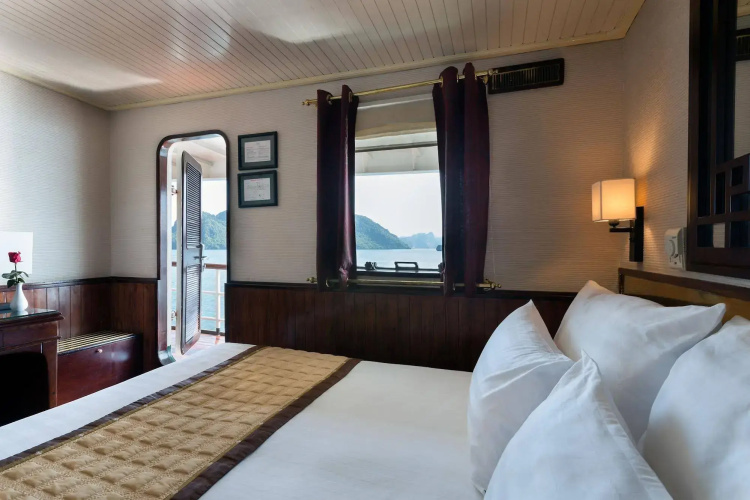 Emeraude Classic Cruises