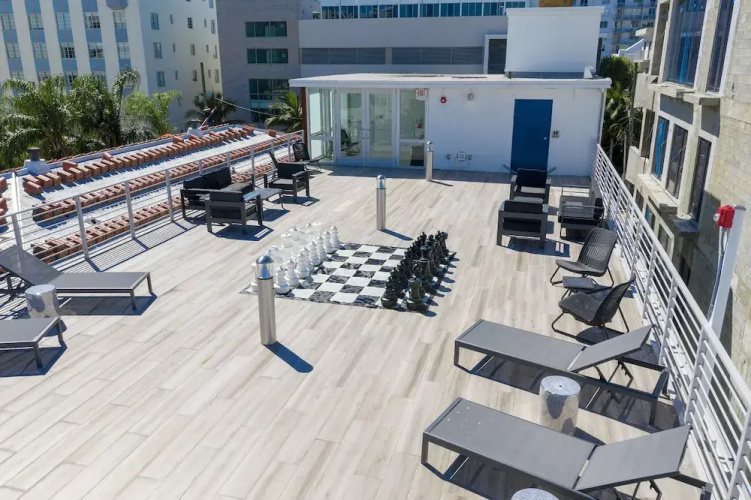 The Getty Suites