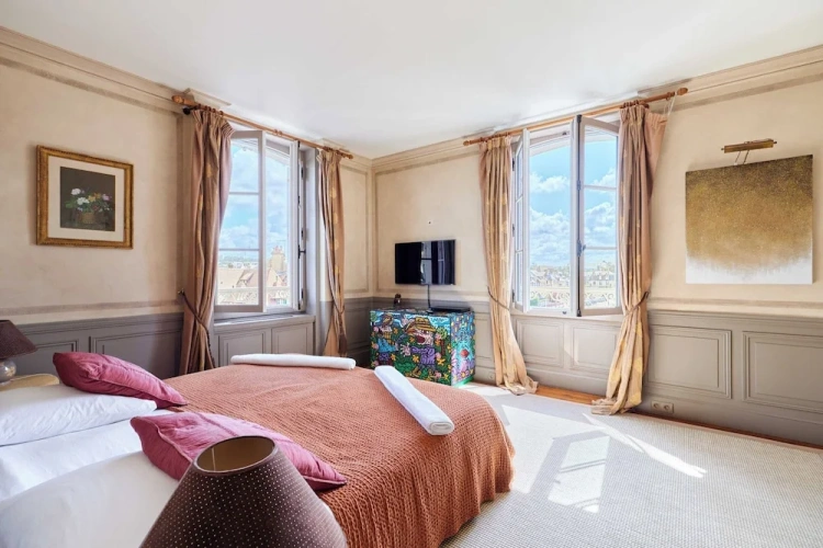 Guest rooms