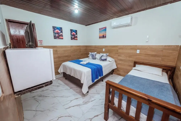 Casa c 4 su tes Piscina Churrasqueira e Garagem